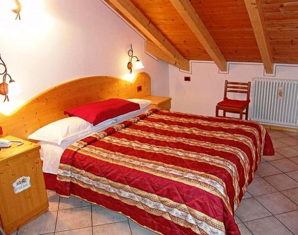 Jolly B&B - Affittacamere Dimaro Quarto foto